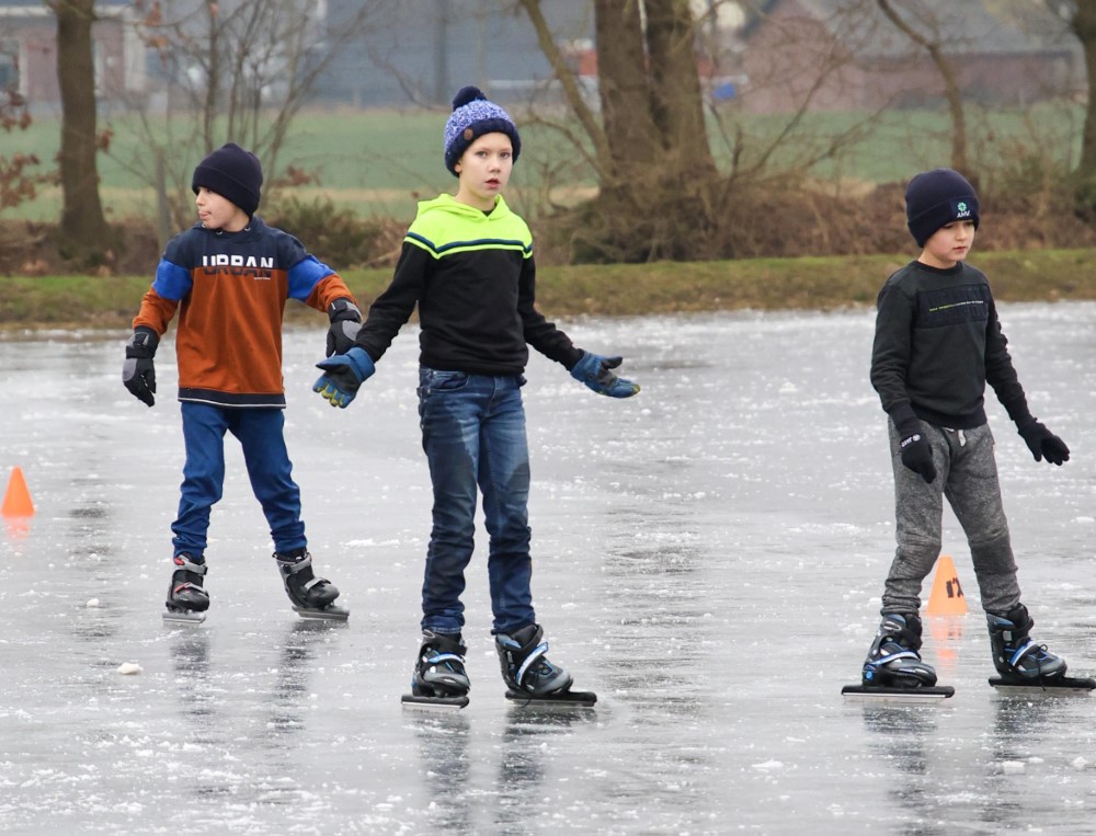 240111 SintNyk ijsbaan schaatsplezier c YvonneBijma 6  1000